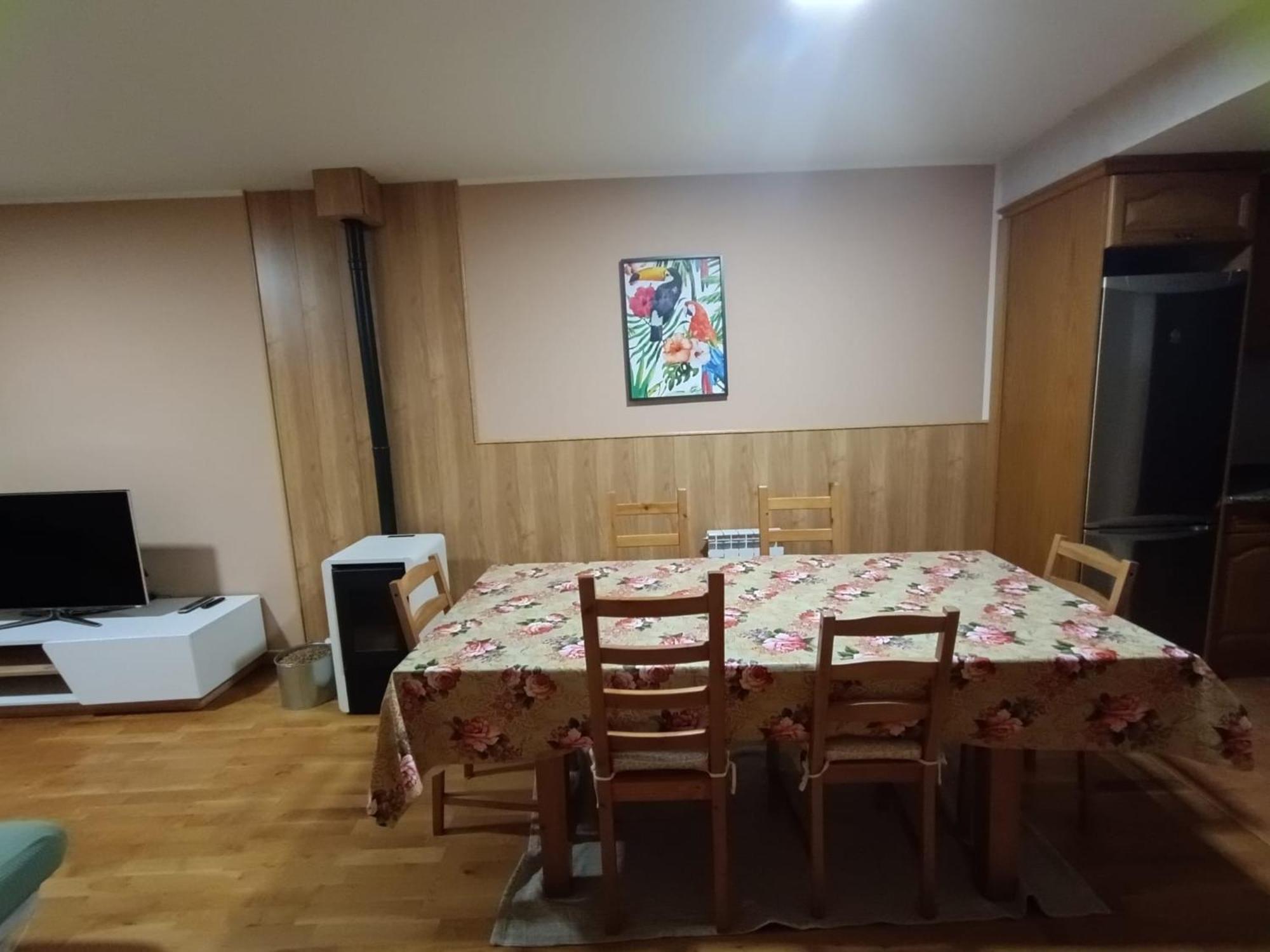 Adosado En Villanua Con Wifi Bagian luar foto